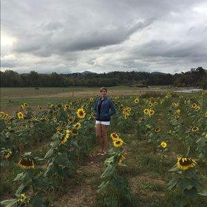 Meet your Posher, Barbra